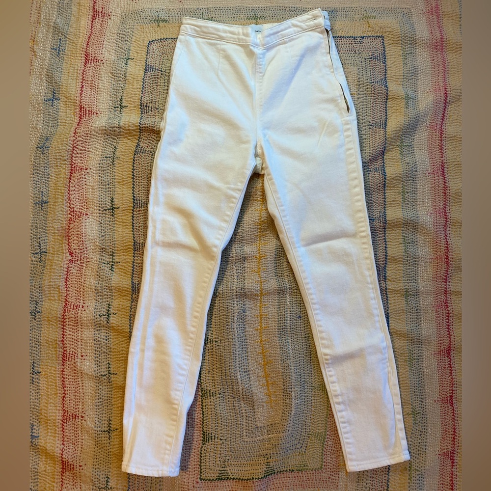 Women's White Cigarette Pin Up Style Jeans by Abrand
